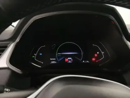 Photo 19 Renault Captur E-Tech full hybrid 145 Techno