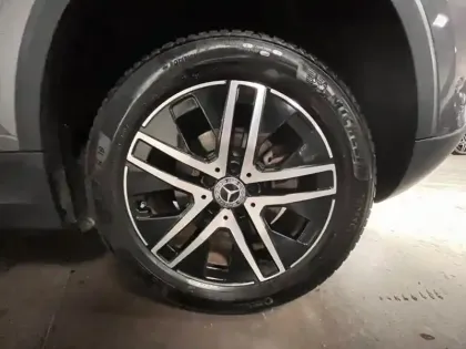 Photo 8 Mercedes GLA 250 e Progressive Line