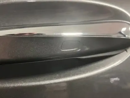 Photo 18 Mercedes GLA 250 e Progressive Line