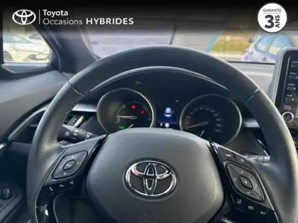 Photo 12 Toyota C-HR  2.0 Hybride 184ch Dynamic Ultimate E-CVT