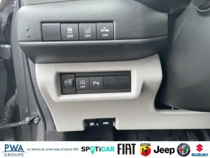 Photo 12 Suzuki Swift  1.2 Hybrid 83ch Pack