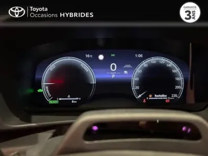 Photo 13 Toyota C-HR  1.8 Hybride 140ch Graphic MY26