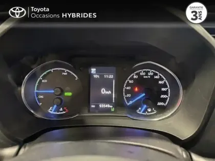 Photo 10 Toyota Yaris  100h Dynamic 5p RC18