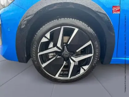 Photo 9 Peugeot 208  1.2 Hybrid 145ch GT e-DCS6