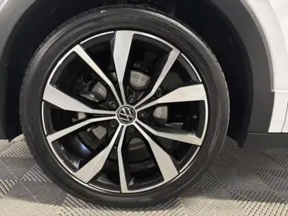 Photo 5 Volkswagen T-cross  1.0 TSI 116ch R-Line Edition DSG7