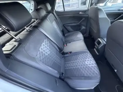 Photo 9 Volkswagen T-cross  1.0 TSI 116ch R-Line Edition DSG7