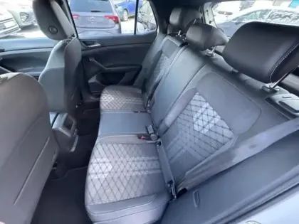 Photo 10 Volkswagen T-cross  1.0 TSI 116ch R-Line Edition DSG7