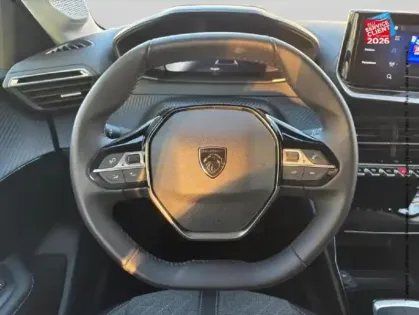 Photo 11 Peugeot 208  1.2 100ch S&S Allure