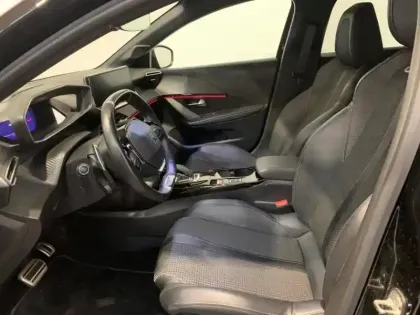 Photo 8 Peugeot 208  1.2 PureTech 130ch S&S GT EAT8