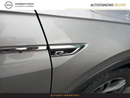 Photo 11 Volkswagen Tiguan  1.5 TSI EVO 150ch Black R-Line DSG7 Euro6dT