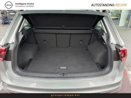 Photo 5 Volkswagen Tiguan  1.5 TSI EVO 150ch Black R-Line DSG7 Euro6dT