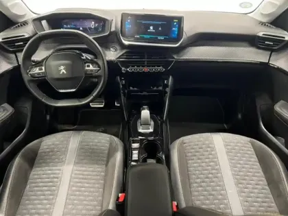 Photo 7 Peugeot 208  e- 136ch Roadtrip