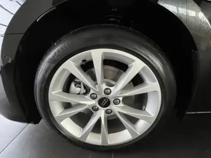 Photo 8 Audi A3  Sportback 40 TFSI e 204ch PHEV Design S tronic 6