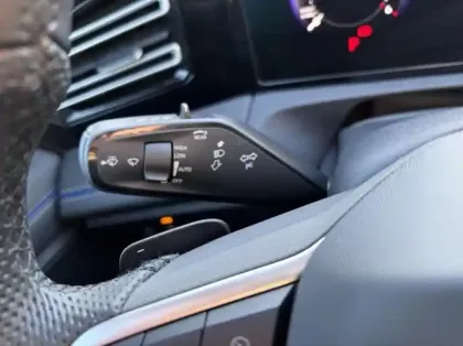 Photo 9 Volkswagen Tiguan  2.0 TDI 150ch R-Line DSG7