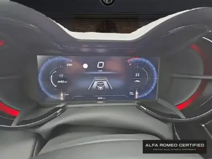 Photo 12 Alfa Romeo Junior  1.2 Ibrida 145ch Speciale e-DCT6