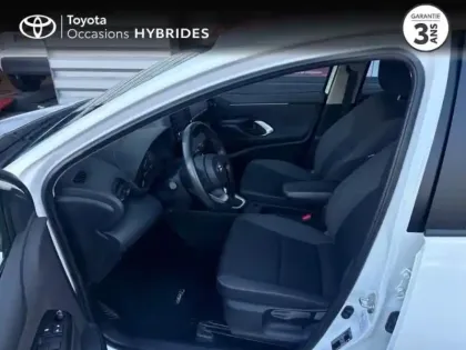 Photo 14 Toyota Yaris  116h Dynamic 5p MY22