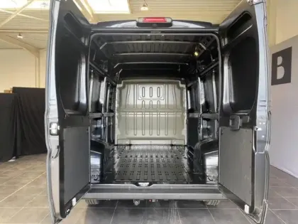 Photo 7 Opel Movano  Fg L2H2 3.5 140ch S&S Pack Premium Connect BVA8