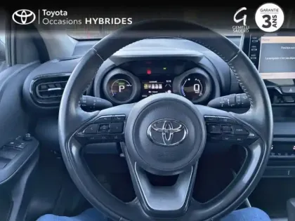 Photo 8 Toyota Yaris  116h Design 5p MY22