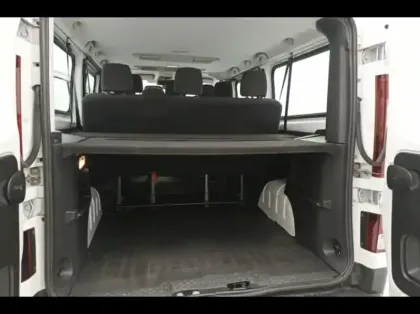 Photo 11 Renault Trafic  Combi L1 2.0 Blue dCi 150ch S&S Zen 8 places