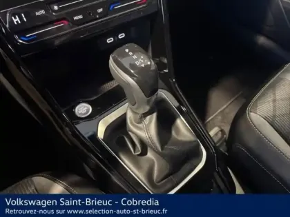 Photo 9 Volkswagen T-roc  1.5 TSI Evo2 150ch R-Line