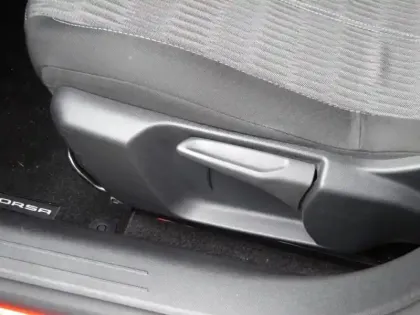 Photo 8 Opel Corsa  1.2 75ch Edition Business