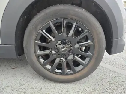 Photo 8 Mini Mini  Cooper 136ch Edition Premium Plus BVA7