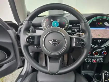 Photo 12 Mini Mini  Cooper 136ch Edition Premium Plus BVA7