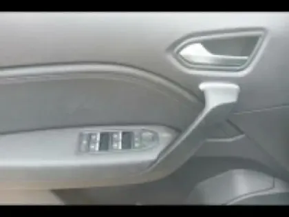 Photo 14 Renault Captur  1.3 TCe mild hybrid 140ch Techno