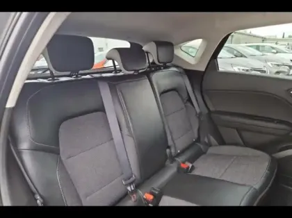 Photo 10 Renault Captur  1.3 TCe mild hybrid 160ch Iconic EDC