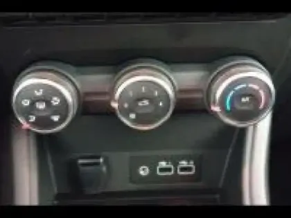 Photo 14 Renault Captur  1.0 TCe 90ch Evolution