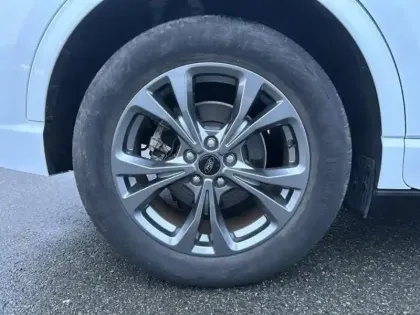 Photo 5 Ford Kuga  2.5 Duratec 190ch FHEV E85 ST-Line BVA