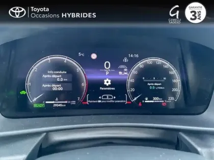 Photo 13 Toyota C-HR  1.8 Hybride 140ch Design NG23
