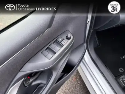 Photo 13 Toyota Yaris  116h Dynamic Business + Programme Toyota Experience 5p MY25