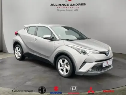 Photo 6 Toyota C-HR  122h Dynamic 2WD E-CVT