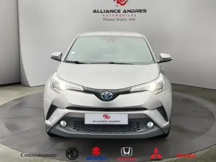 Photo 7 Toyota C-HR  122h Dynamic 2WD E-CVT