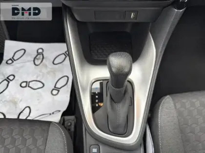 Photo 7 Toyota Yaris  116h Design 5p MY22