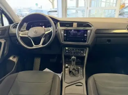 Photo 13 Volkswagen Tiguan  2.0 TDI 150ch Elegance DSG7