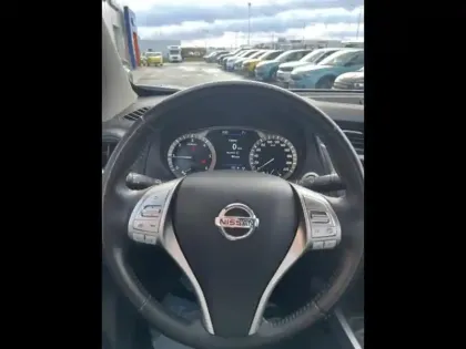 Photo 12 Nissan Navara  2.3 dCi 160ch King-Cab Tekna 2018