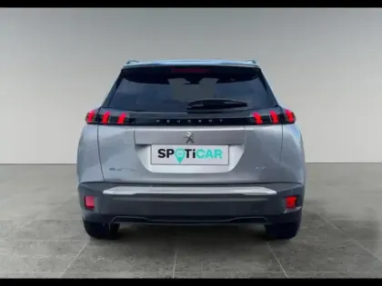 Photo 9 Peugeot 2008  e- 136ch GT