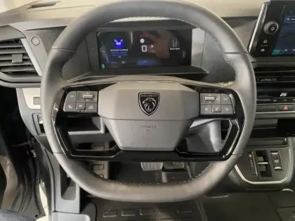 Photo 5 Peugeot Expert  Fg M 2.2 Diesel 180ch Cabine Approfondie Fixe automatique