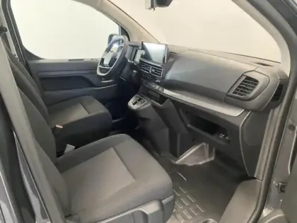 Photo 13 Peugeot Expert  Fg M 2.2 Diesel 180ch Cabine Approfondie Fixe automatique