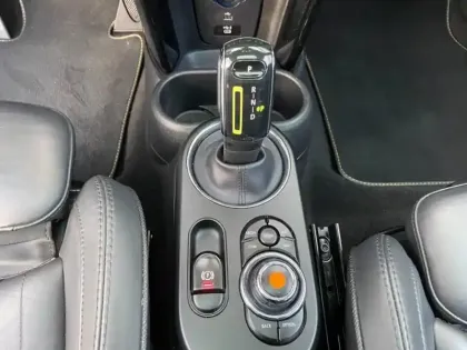 Photo 14 Mini Mini  Cooper SE 184ch Yours BVA