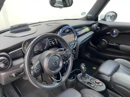 Photo 5 Mini Mini  Cooper SE 184ch Yours BVA