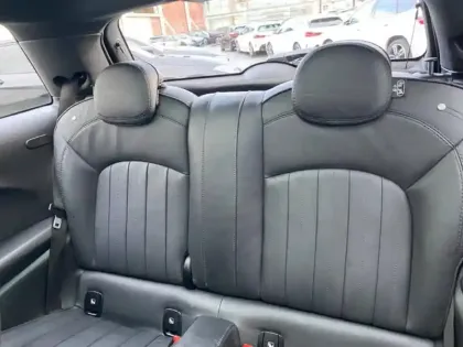 Photo 7 Mini Mini  Cooper SE 184ch Yours BVA