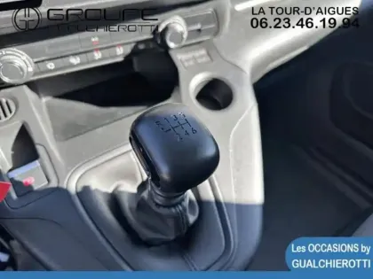 Photo 13 Peugeot Partner  Standard 1000kg BlueHDi 100ch S&S Premium