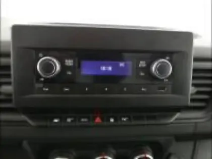 Photo 10 Renault Trafic  Fg L2H1 3T 2.0 Blue dCi 130ch Grand Confort E6E