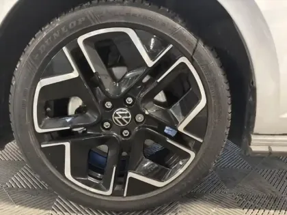 Photo 6 Volkswagen Polo  1.0 TSI 116ch R-Line Edition DSG7