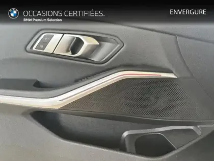 Photo 24 BMW Serie 3 Série 3 320dA 190ch Edition Sport