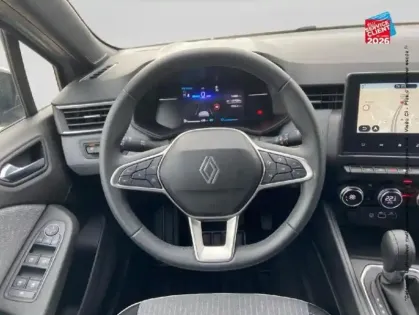 Photo 11 Renault Clio  1.6 E-Tech 145ch full hybrid Techno - 25