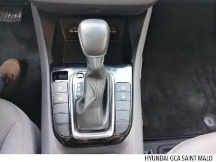 Photo 8 Hyundai Ioniq  Hybrid 141ch Intuitive